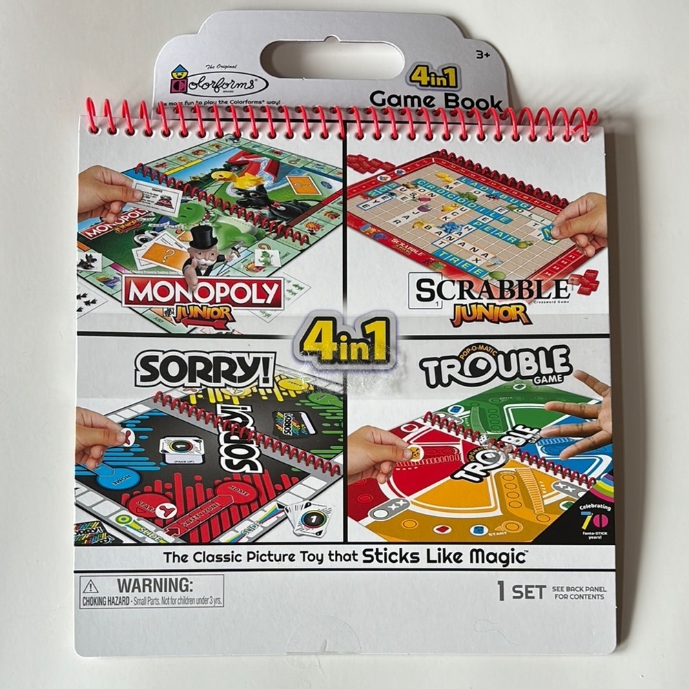 ⭐️NWT-Red and Green Puzzle & Game Set